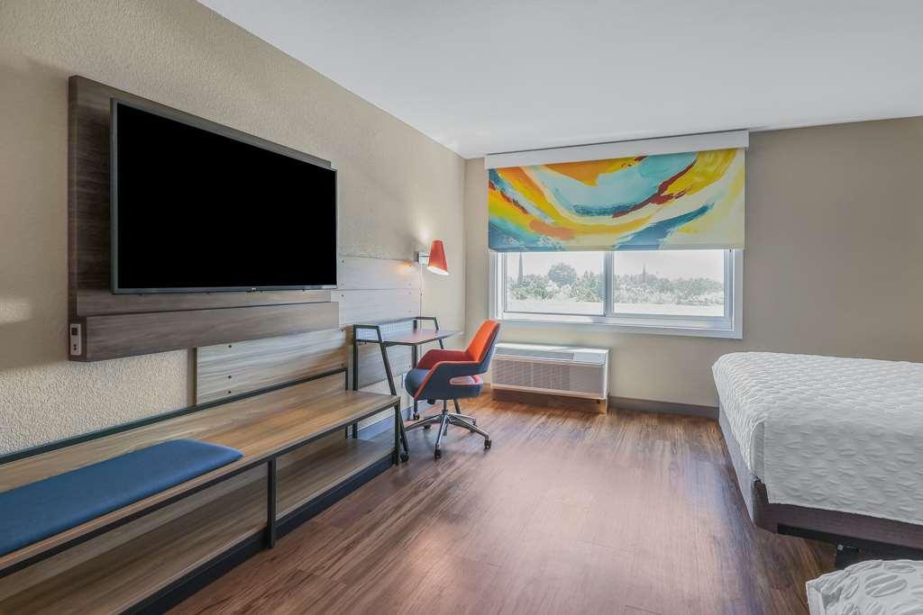 Tru By Hilton Lathrop Hotel Phòng bức ảnh