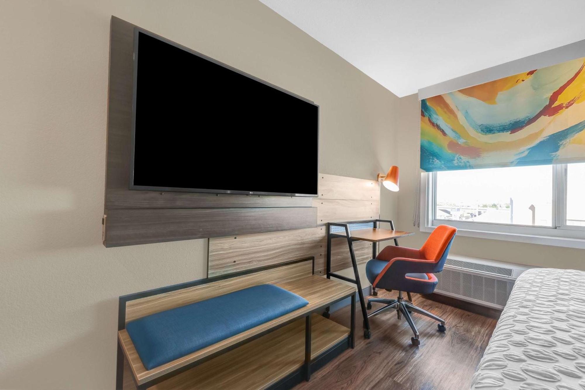 Tru By Hilton Lathrop Hotel Ngoại thất bức ảnh