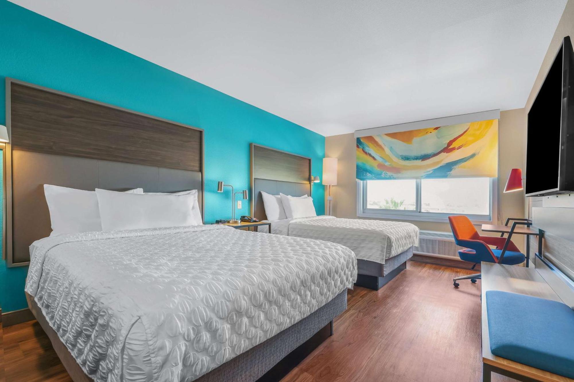Tru By Hilton Lathrop Hotel Ngoại thất bức ảnh